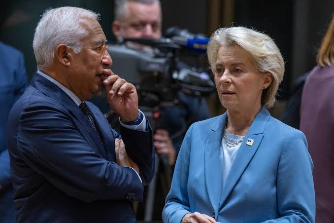 António Costa et Ursula von der Leyen lors d'une réunion européenne
