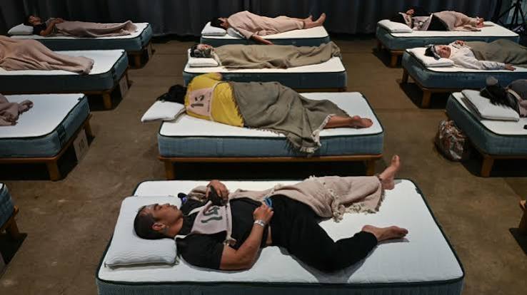 Japon : une femme remporte près de 11 000 euros grâce à une sieste parfaite