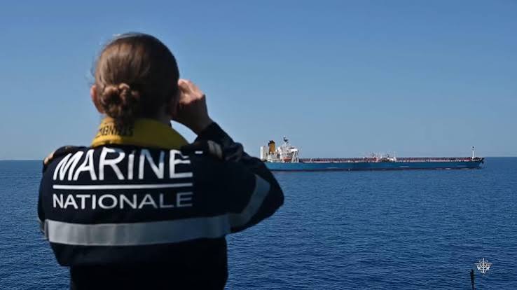 La Marine française intercepte le pétrolier DF Peak au sud de La Réunion
