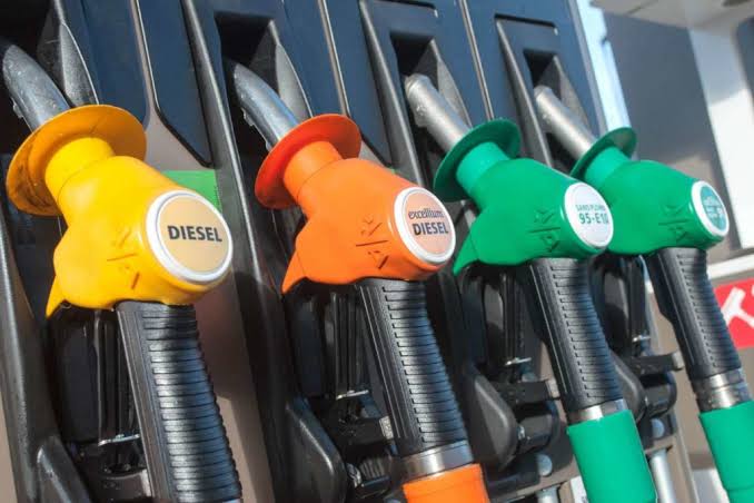 Carburant : le gouvernement annonce une baisse du gazole pouvant atteindre 18 centimes par litre