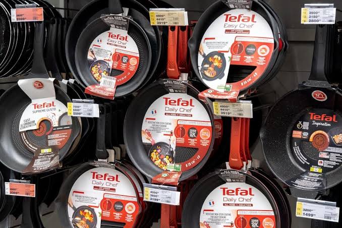 Poêles Tefal : trois associations mettent le groupe SEB en demeure concernant les PFAS